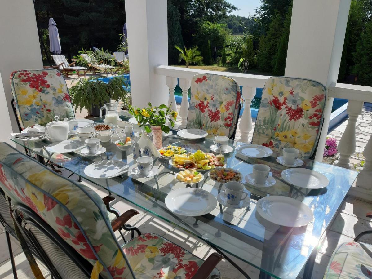 Villa Tara Устка Екстериор снимка